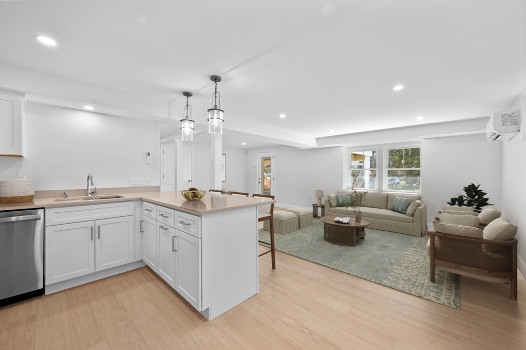 204 Green Street Marblehead, MA 01945 - Photo 32 of 36