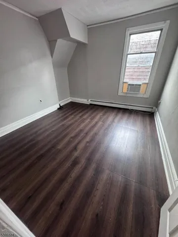 $1,800 | 649 Mt Prospect Avenue, Newark, NJ 07104