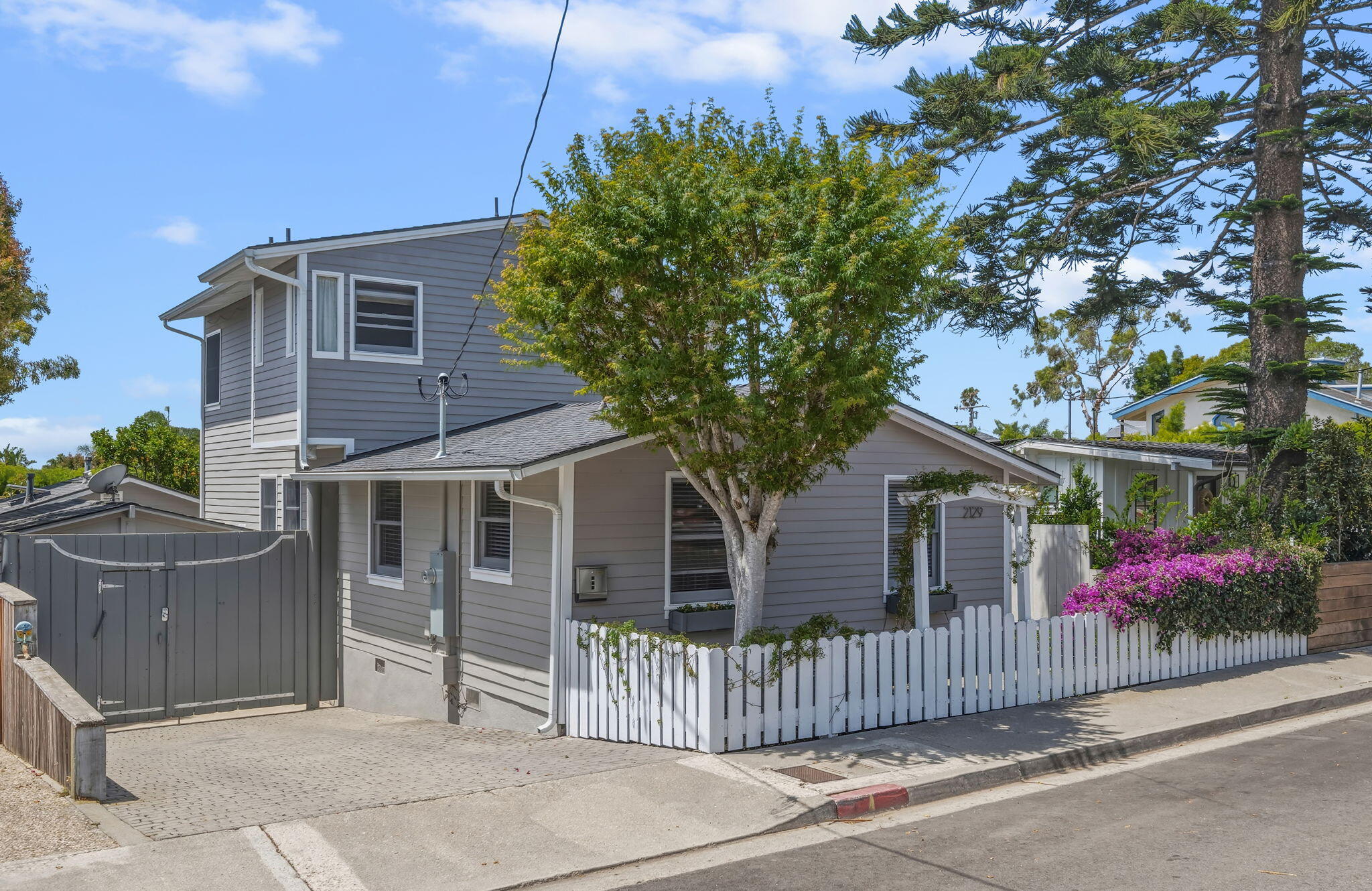 2129 Red Rose Way Santa Barbara, CA 93109 - Photo 42 of 44 front view of a house