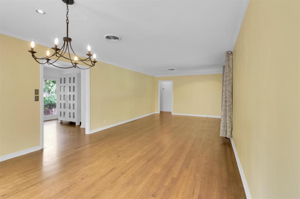 5024 Rexton Lane Dallas, TX 75214 - Photo 14 of 33