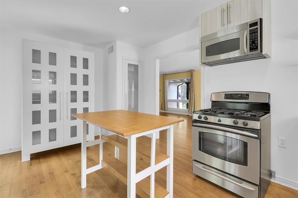 5024 Rexton Lane Dallas, TX 75214 - Photo 18 of 33