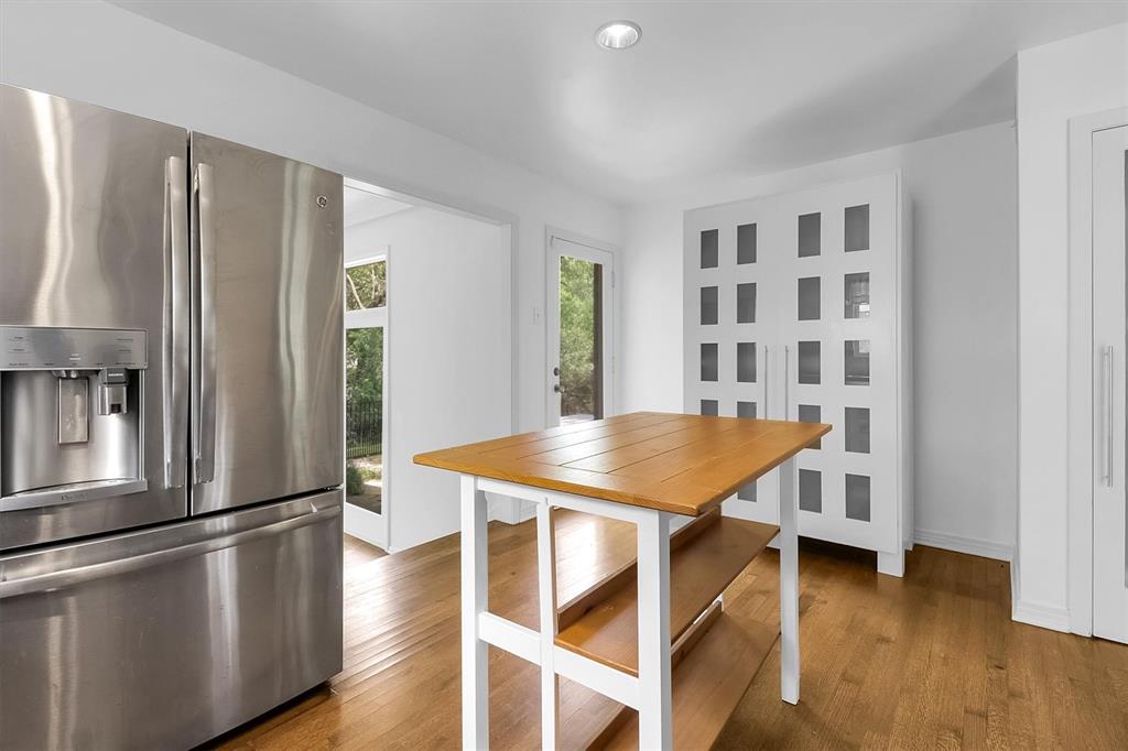 5024 Rexton Lane Dallas, TX 75214 - Photo 19 of 33