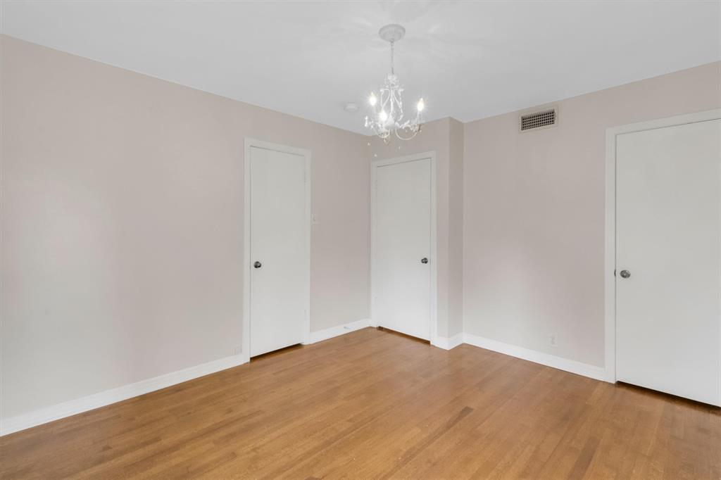 5024 Rexton Lane Dallas, TX 75214 - Photo 23 of 33