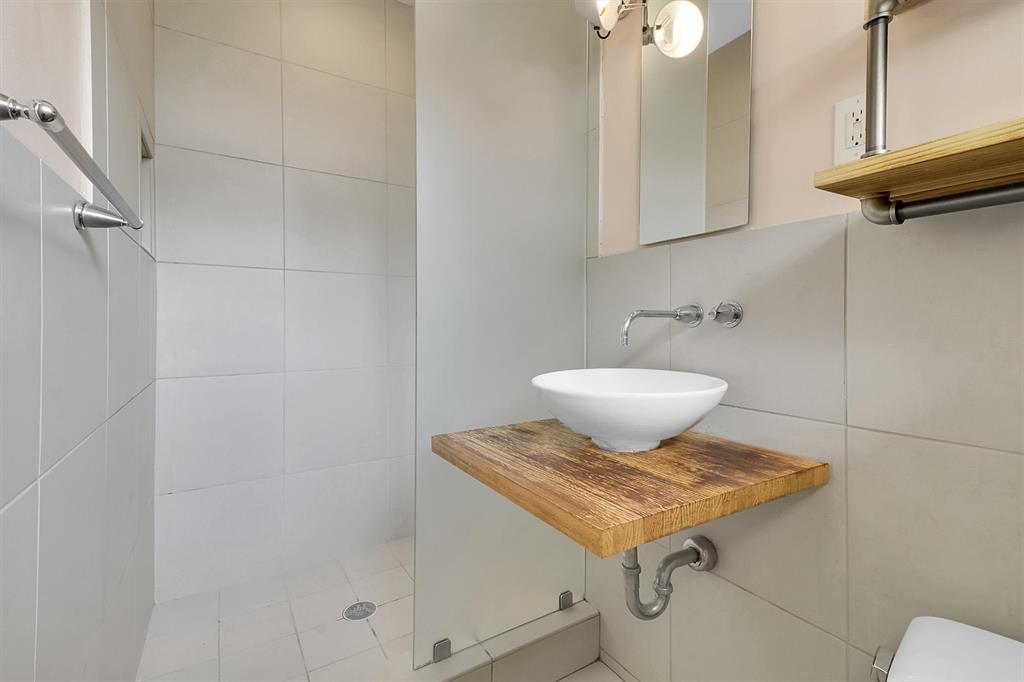 5024 Rexton Lane Dallas, TX 75214 - Photo 29 of 33