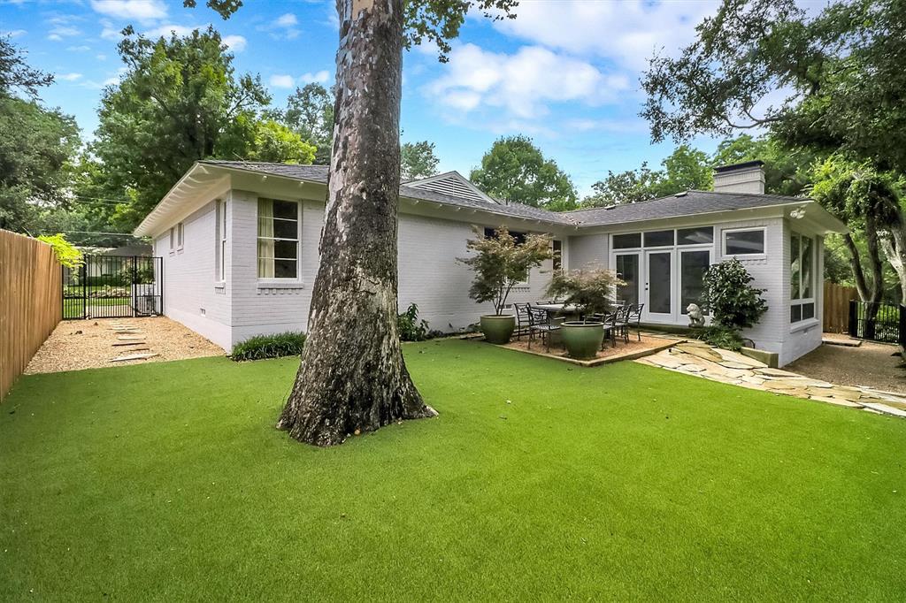 5024 Rexton Lane Dallas, TX 75214 - Photo 32 of 33