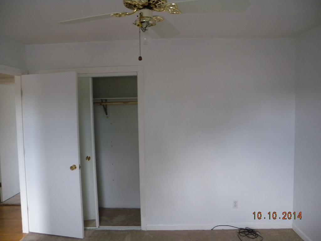 638 Water Oak Road Roanoke, VA 24019 - Photo 14 of 19 DSCN7889