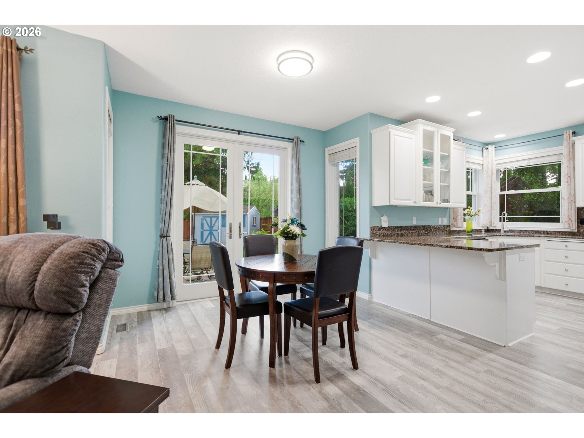 2407 Northwest 45th Avenue Camas, WA 98607 - Photo 16 of 48 Kitchen/Nook