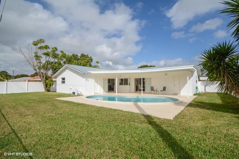 1170 Southwest 7th Street Boca Raton, FL 33486 - Photo 12 of 16 Pool