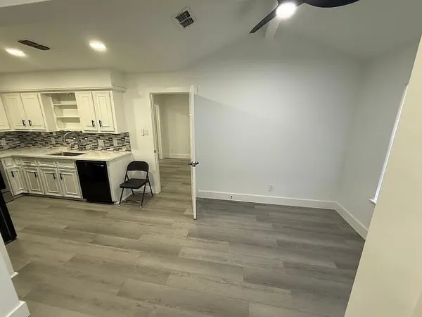 $395,000 | 703 South 5th Street, Midlothian, TX 76065