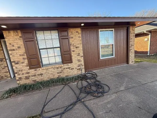 $395,000 | 703 South 5th Street, Midlothian, TX 76065