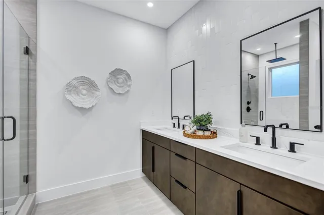 $694,900 | 5518 Newton Avenue South, Gulfport, FL 33707