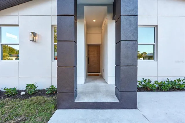 $694,900 | 5518 Newton Avenue South, Gulfport, FL 33707