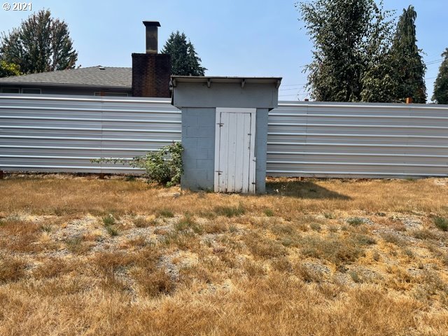 77058 London Road Cottage Grove, OR 97424 - Photo 17 of 26 Gallery Image 17