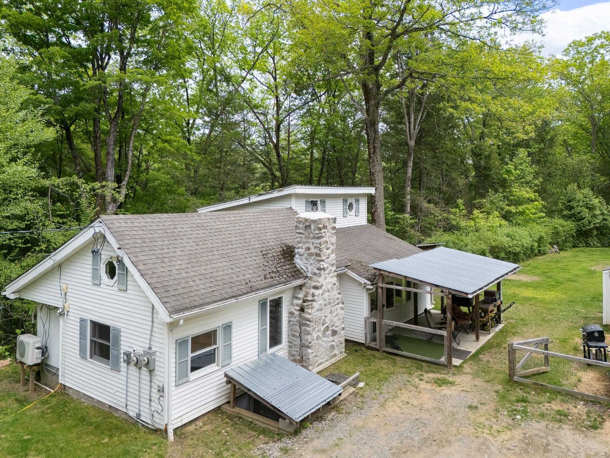 1644 Upper Dummerston Road Brattleboro, VT 05301 - Photo 1 of 28