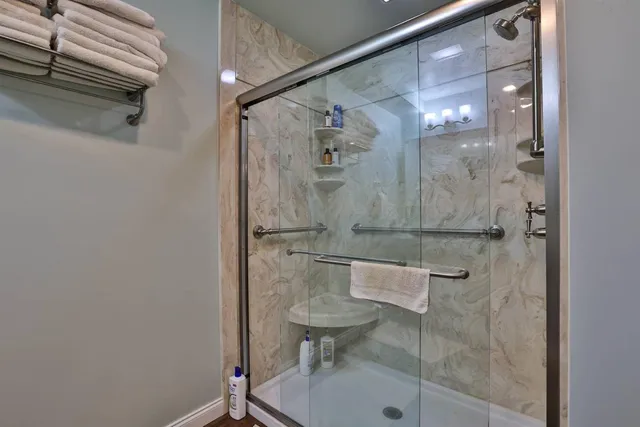 $539,900 | 2352 Banberry Court, Lawrenceburg, IN 47025