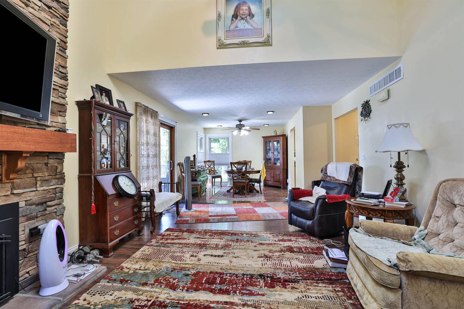 2352 Banberry Court Lawrenceburg, IN 47025 - Photo 6 of 48