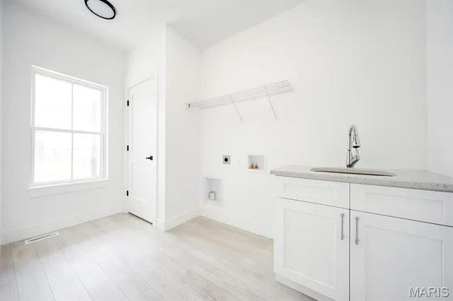 $535,000 | 400 Rumsfeld Drive, Troy, IL 62294