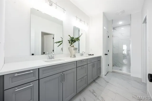 $535,000 | 400 Rumsfeld Drive, Troy, IL 62294