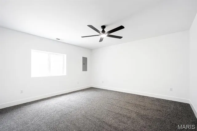 $535,000 | 400 Rumsfeld Drive, Troy, IL 62294