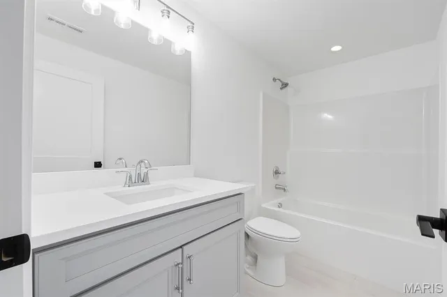 $535,000 | 400 Rumsfeld Drive, Troy, IL 62294