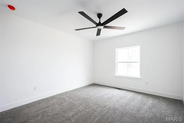 $535,000 | 400 Rumsfeld Drive, Troy, IL 62294