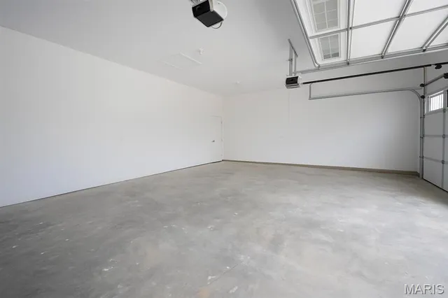 $535,000 | 400 Rumsfeld Drive, Troy, IL 62294