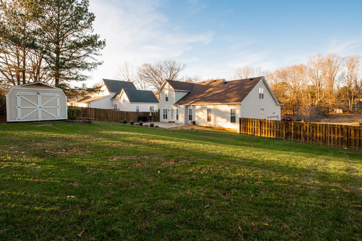 1829 Springs Inn Road Clarksville, TN 37043 - Photo 28 of 30 Gallery Image 28