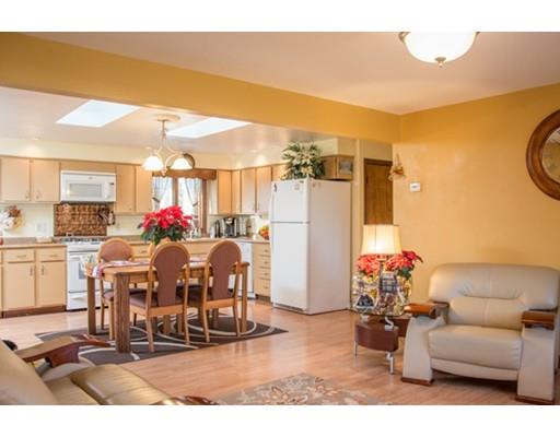 180 Davis Road Westport, MA 02790 - Photo 6 of 17 Gallery Image 6