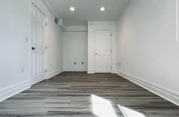 $2,950 | 15 Central Avenue, Unit 3C, Madison, NJ 07940
