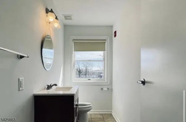$2,950 | 15 Central Avenue, Unit 3C, Madison, NJ 07940