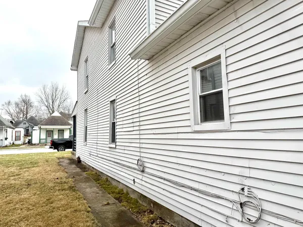 $120,000 | 328 East Mechanic Street, Shelbyville, IN 46176