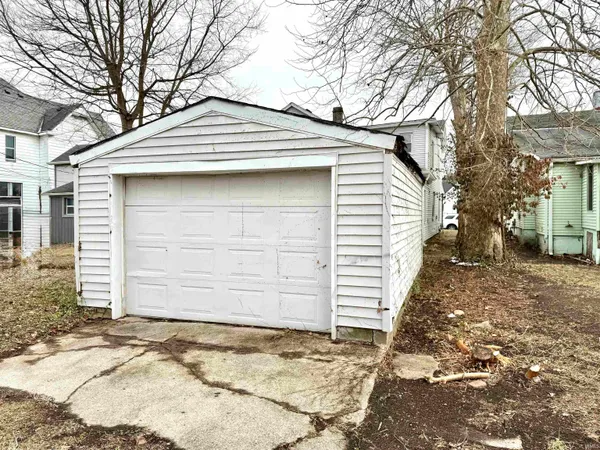 $120,000 | 328 East Mechanic Street, Shelbyville, IN 46176