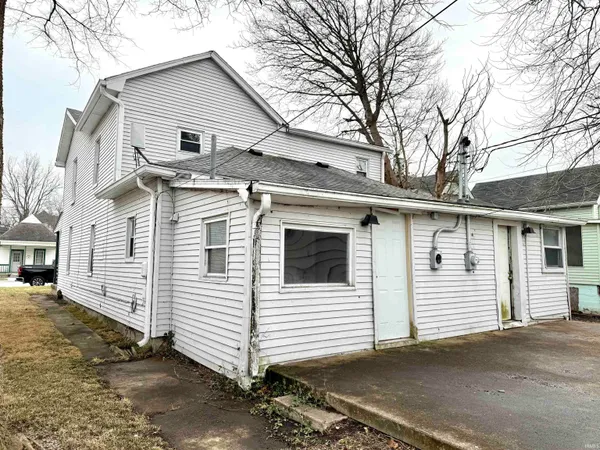 $120,000 | 328 East Mechanic Street, Shelbyville, IN 46176