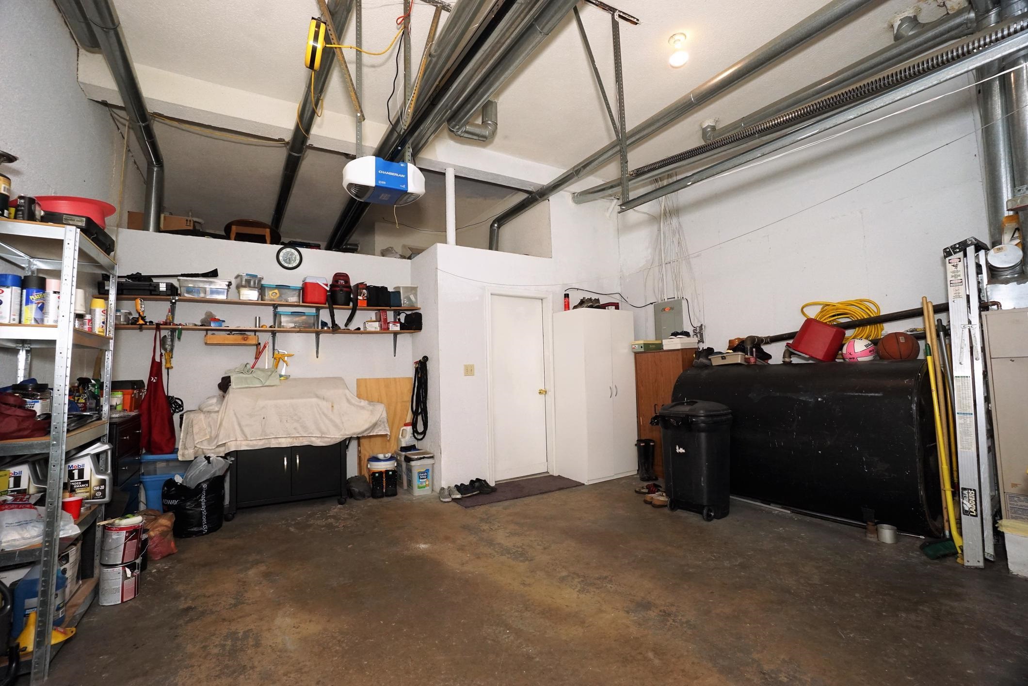 186 Dunbarton Road, Unit 10 Manchester, NH 03102 - Photo 31 of 38