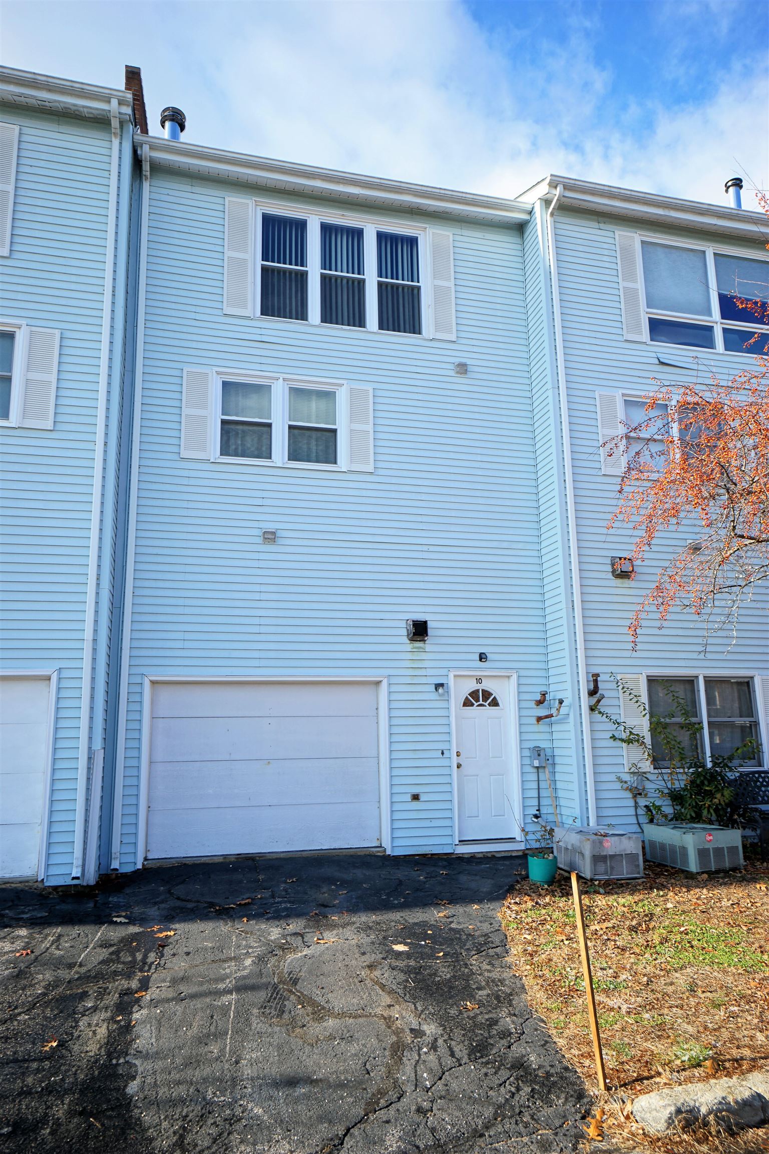 186 Dunbarton Road, Unit 10 Manchester, NH 03102 - Photo 36 of 38