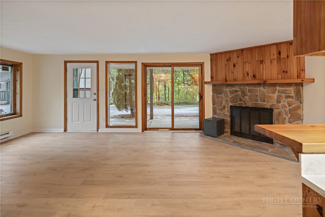 240 South Slope Road, Unit 2 Banner Elk, NC 28604 - Photo 4 of 22