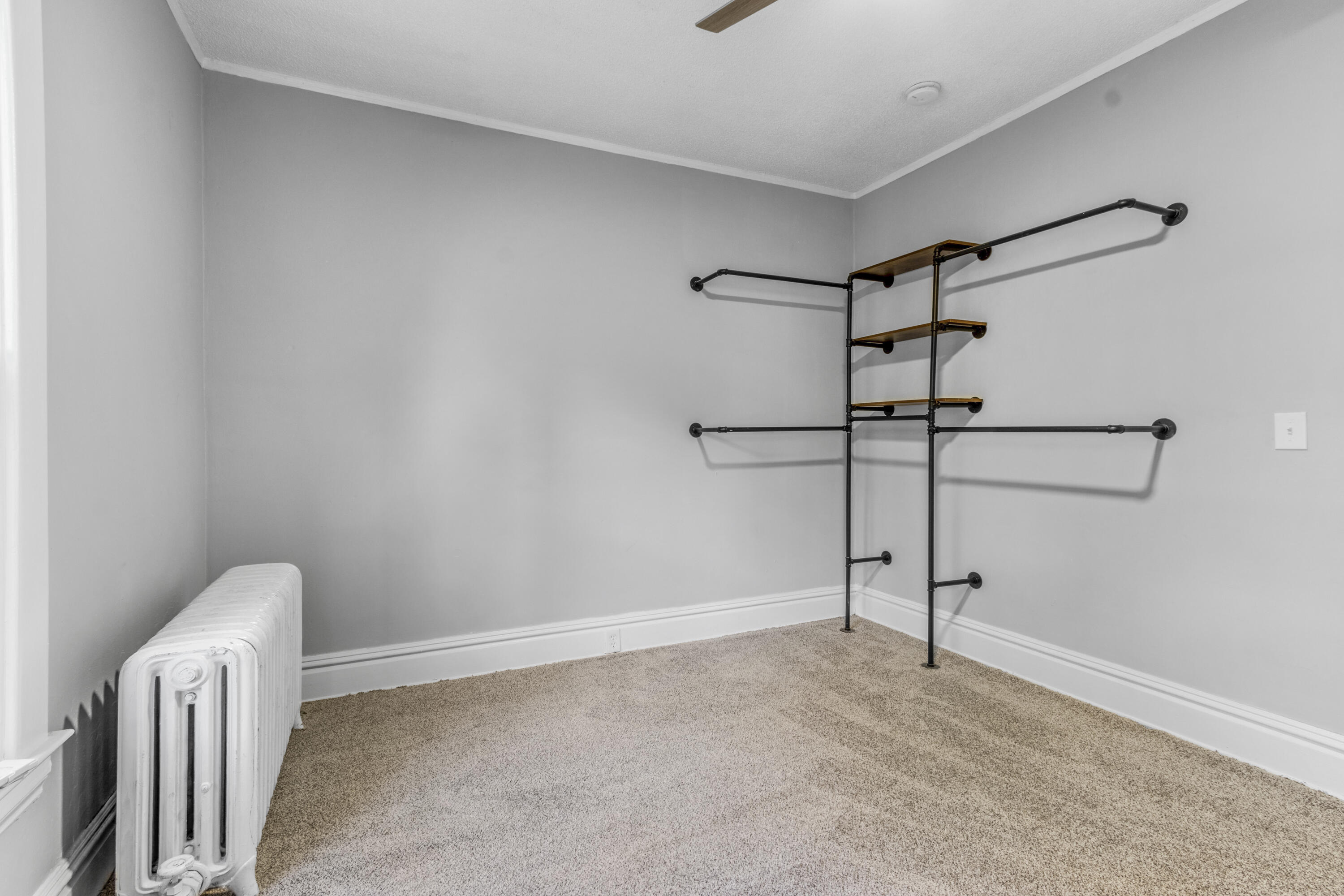 205 Lane Avenue Southwest Grand Rapids, MI 49504 - Photo 15 of 39 _L8A0066-HDR_1