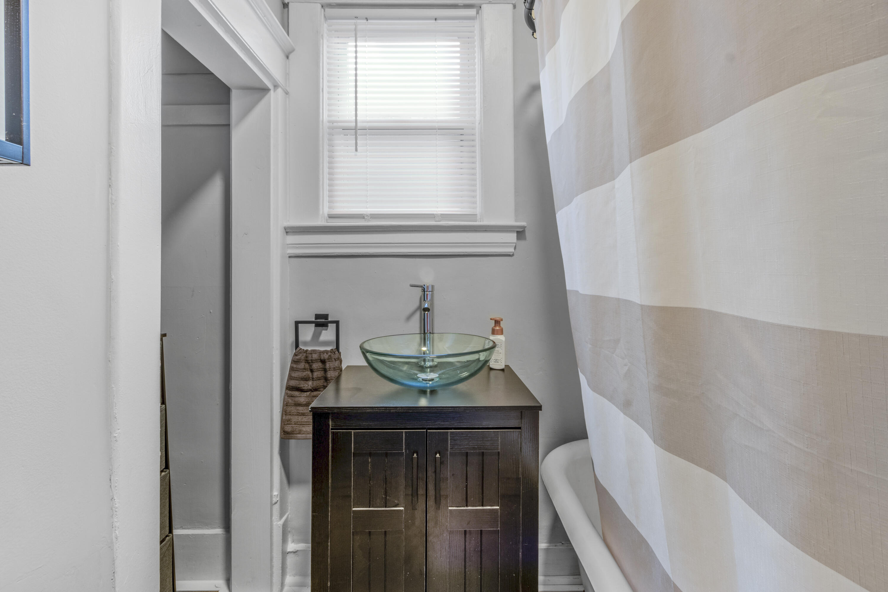 205 Lane Avenue Southwest Grand Rapids, MI 49504 - Photo 19 of 39 _L8A0051-HDR_1