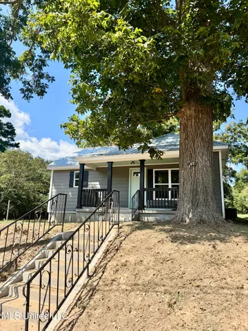 $164,999 | 182 Jarrott Street, Holly Springs, MS 38635