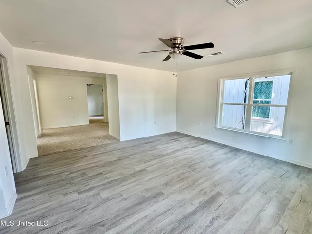 $164,999 | 182 Jarrott Street, Holly Springs, MS 38635