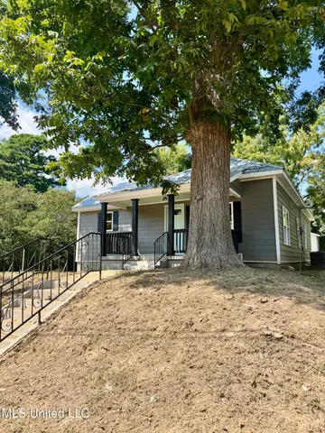 $164,999 | 182 Jarrott Street, Holly Springs, MS 38635