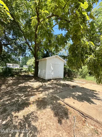 $164,999 | 182 Jarrott Street, Holly Springs, MS 38635