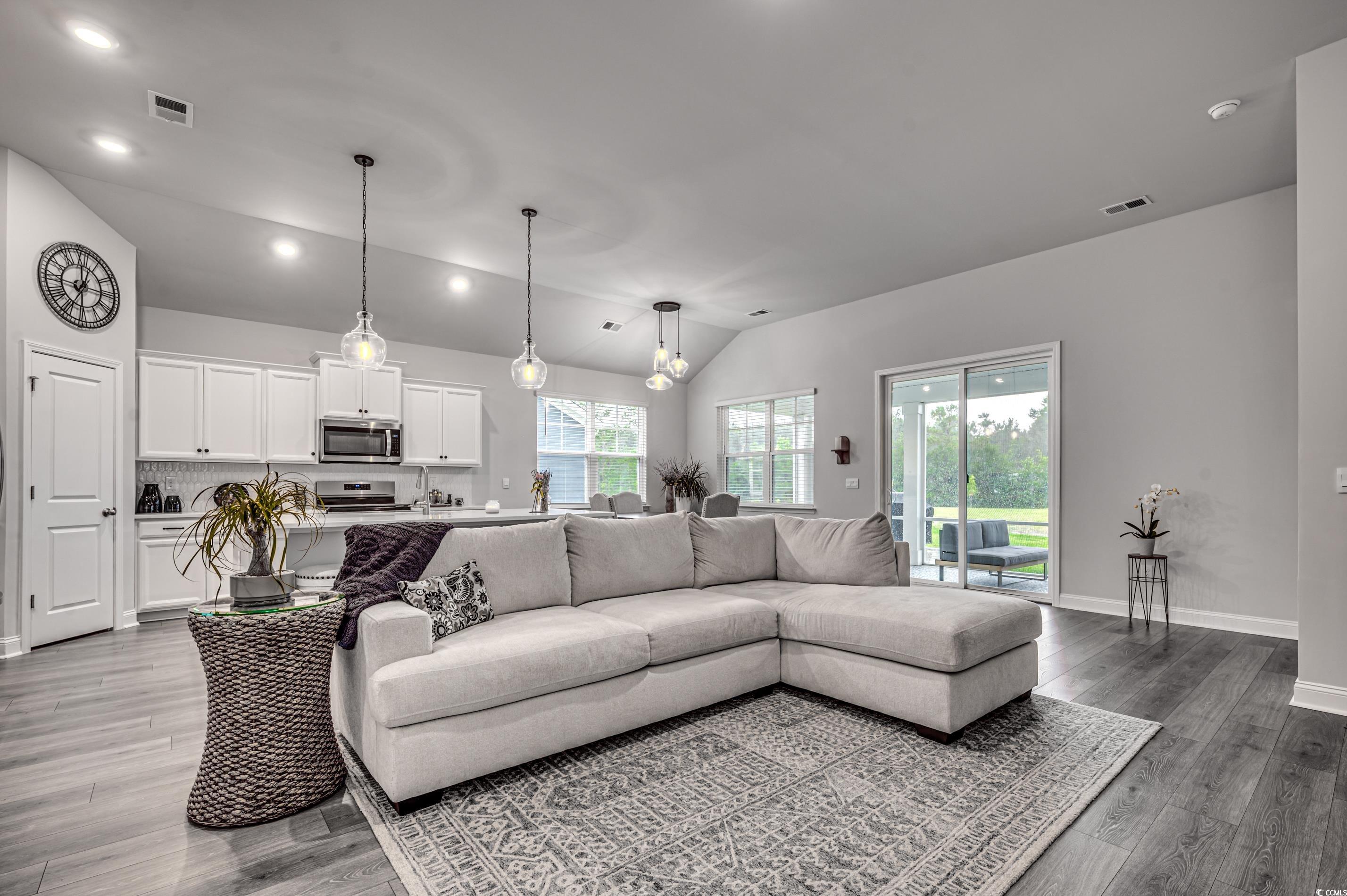 1504 Tugalo Court Murrells Inlet, SC 29576 - Photo 10 of 28 Gallery Image 10