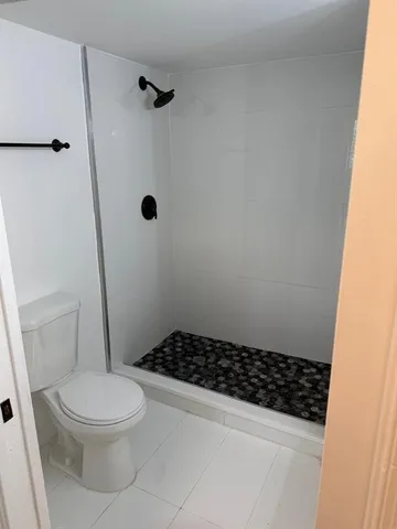 $2,300 | 4828 North State Road 7, Unit 104, Pompano Beach, FL 33073