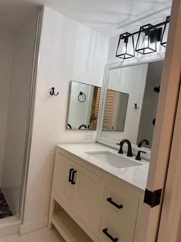 $2,300 | 4828 North State Road 7, Unit 104, Pompano Beach, FL 33073