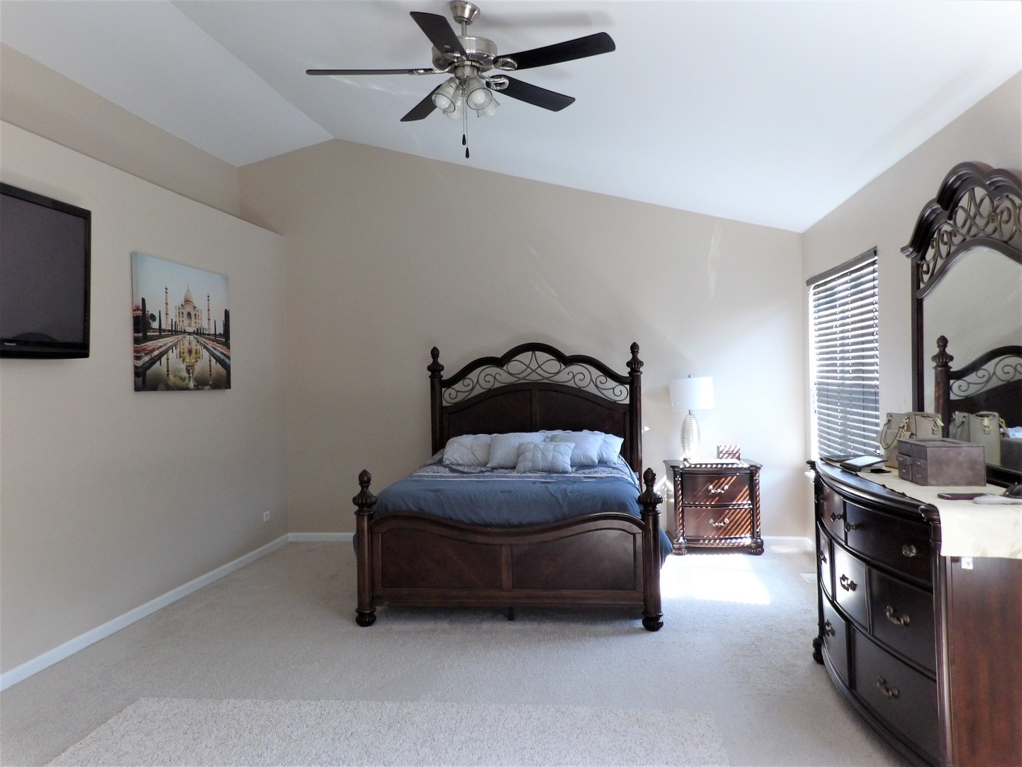349 Victoria Lane, Unit 349 Elgin, IL 60124 - Photo 14 of 28