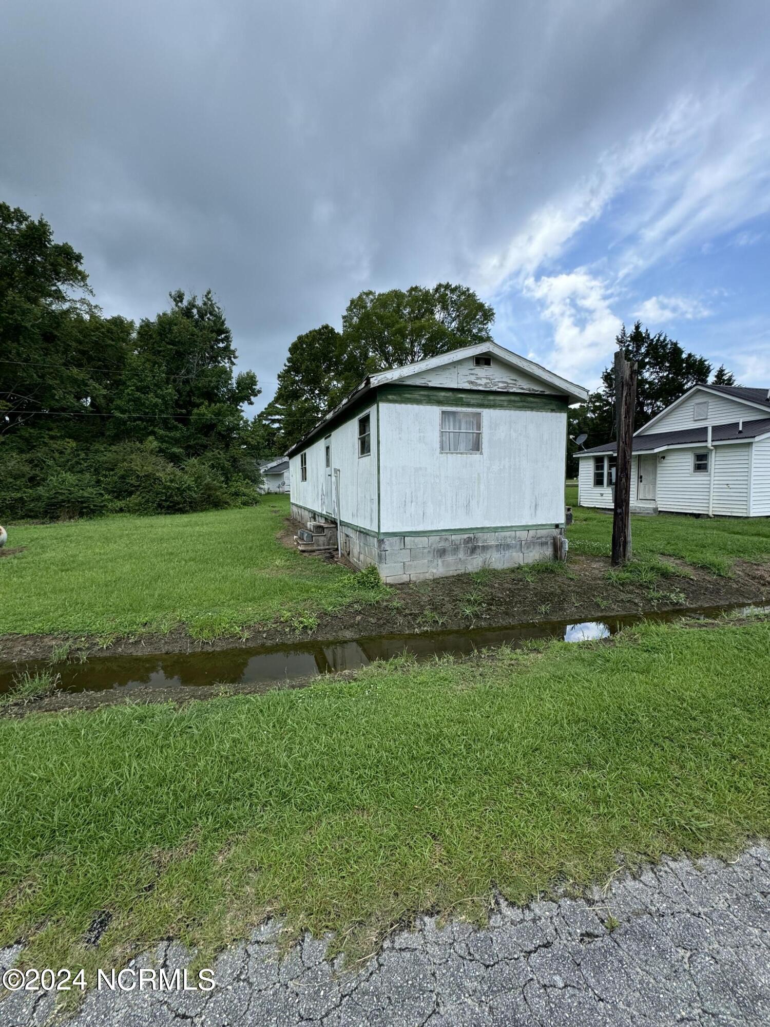 40 Old Shiloh Road Roper, NC 27970 - Photo 5 of 17 IMG_6588