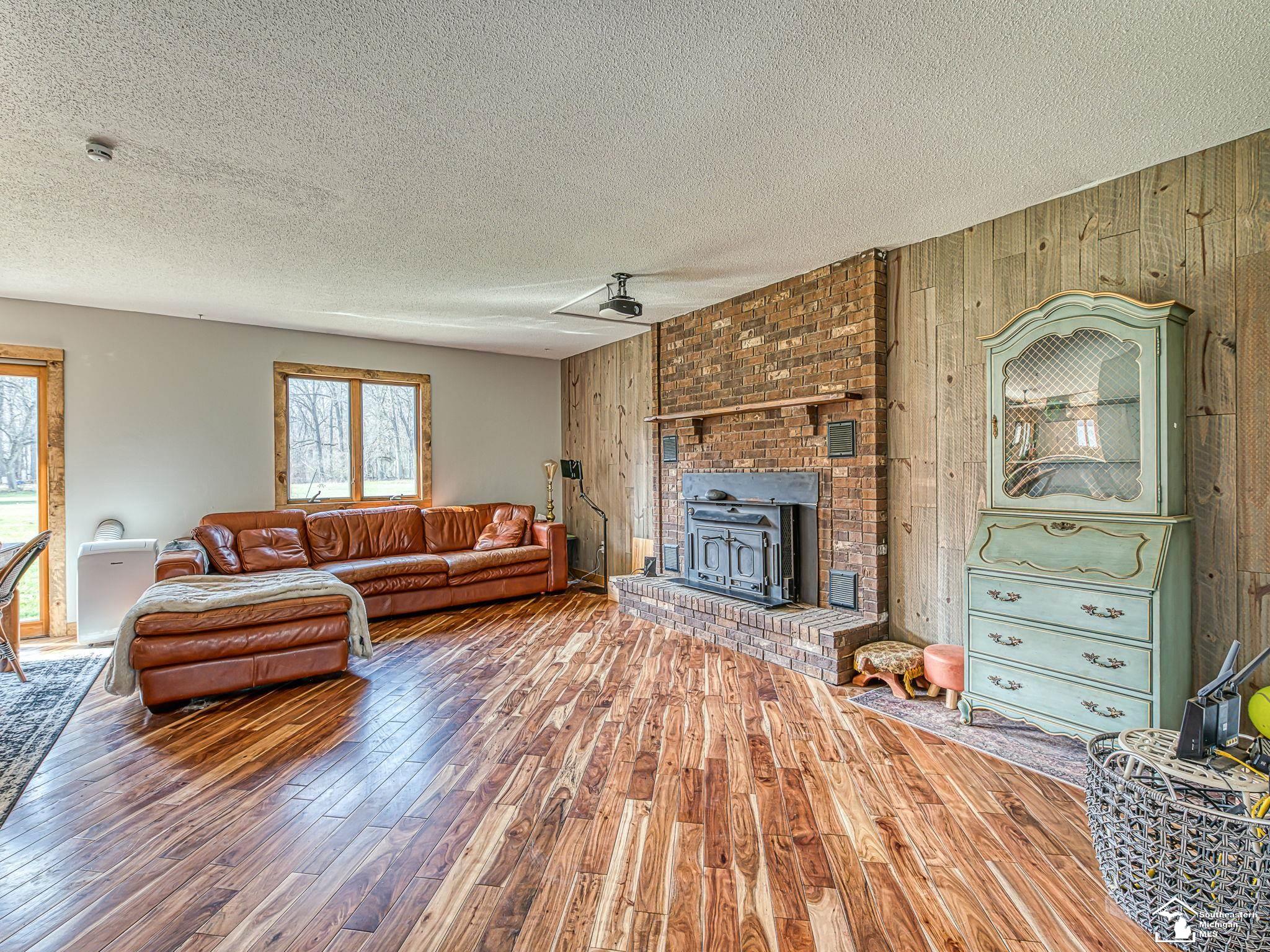 20599 Ida Center Road Petersburg, MI 49270 - Photo 5 of 51