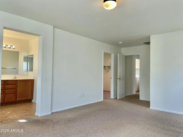 $2,295 | 3871 East Jasper Drive, Gilbert, AZ 85296