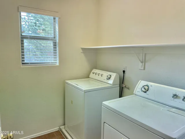 $2,295 | 3871 East Jasper Drive, Gilbert, AZ 85296